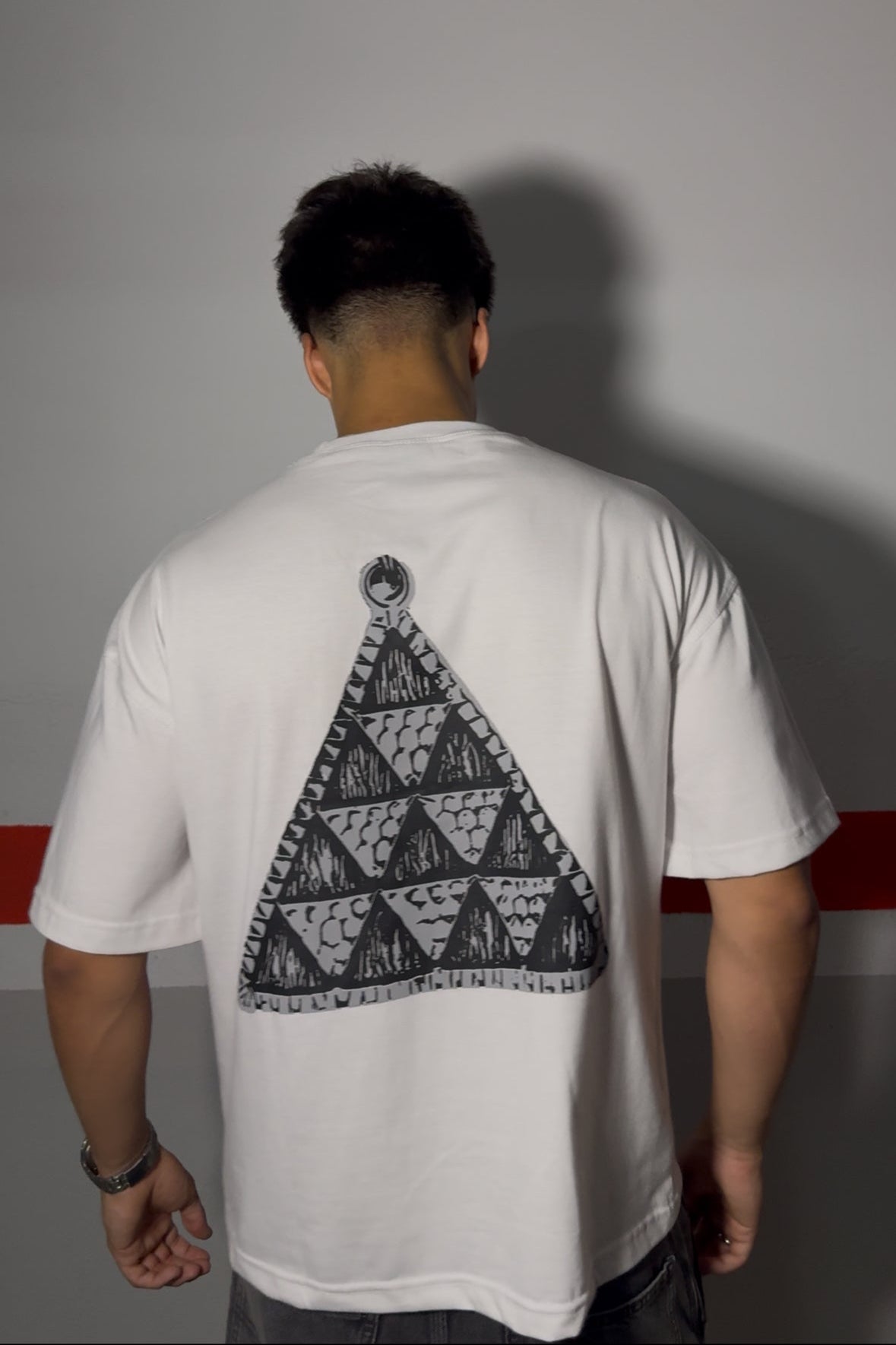 Quevedo Tee